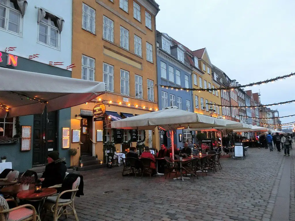 Nyhavn Copenhagen (5)