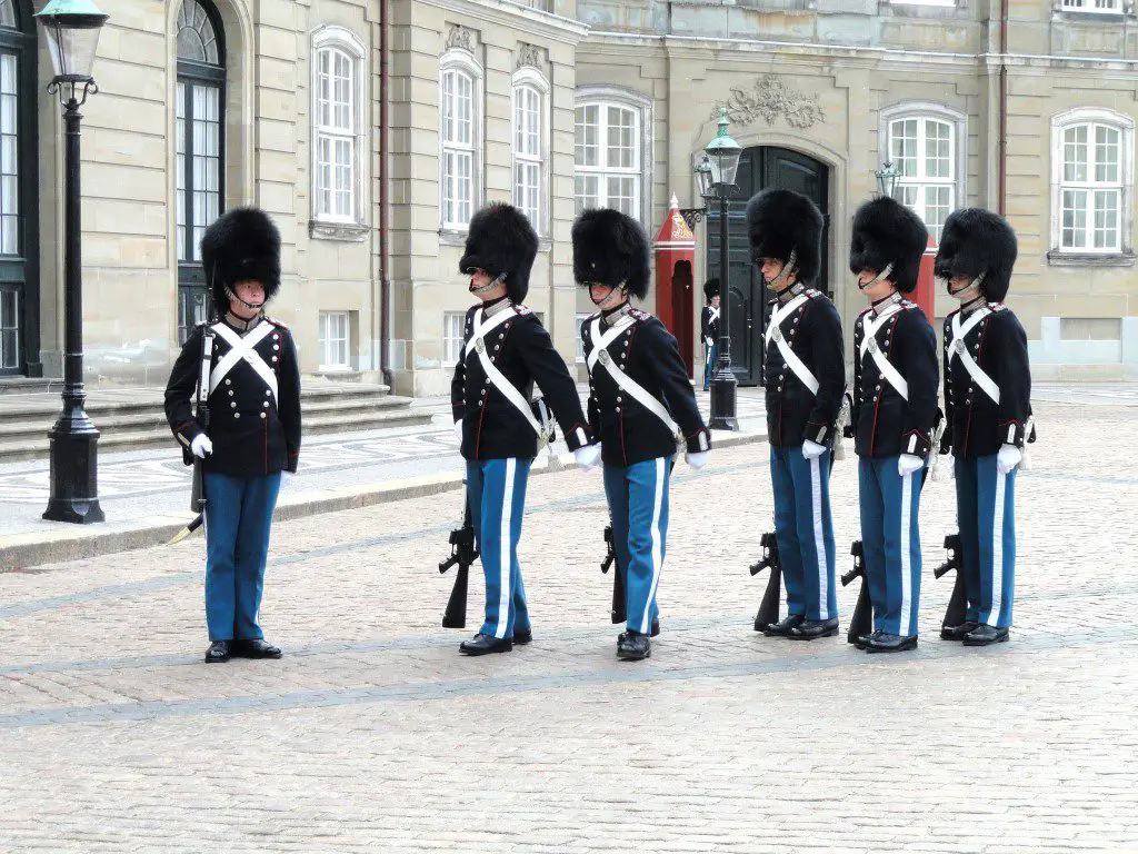 Amalienborg Palace Copenhagen (2)