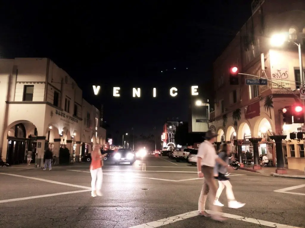 Venice Beach bei Nacht