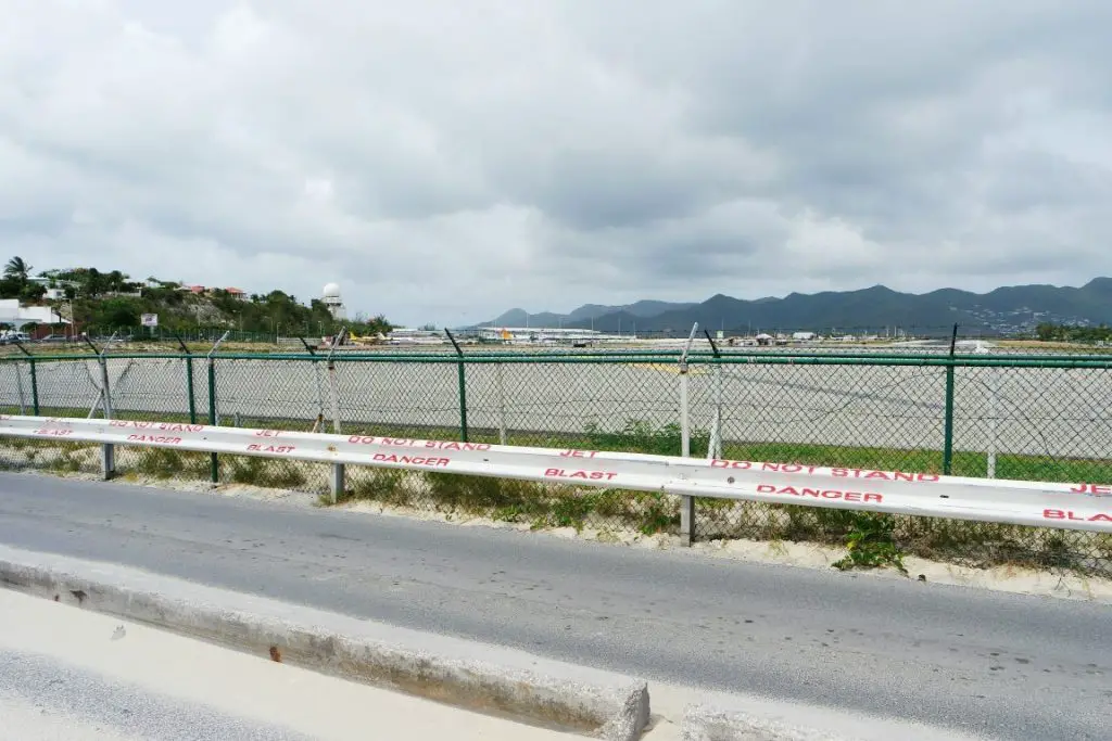 Maho Beach Landebahn