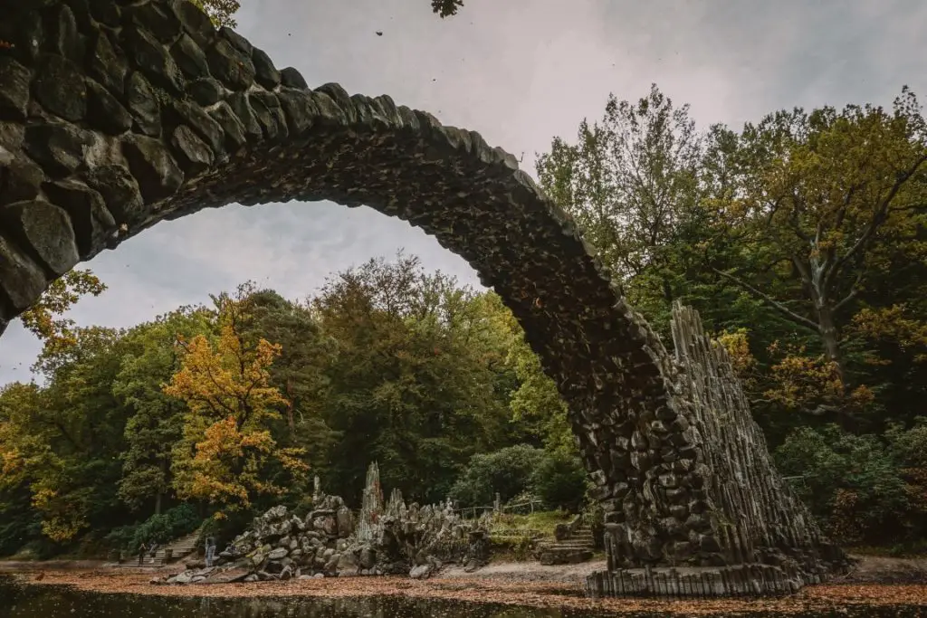 Rakotzbrücke - Die mystische Teufelsbrücke in Deutschlands Osten