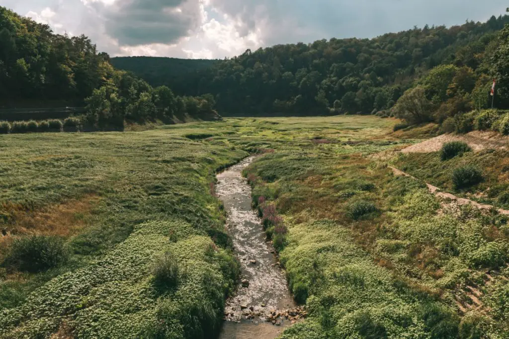 Edertal Edersee im Spätsommer