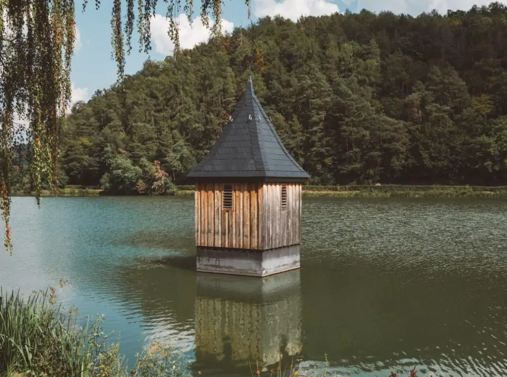 Kirche im See Edersee