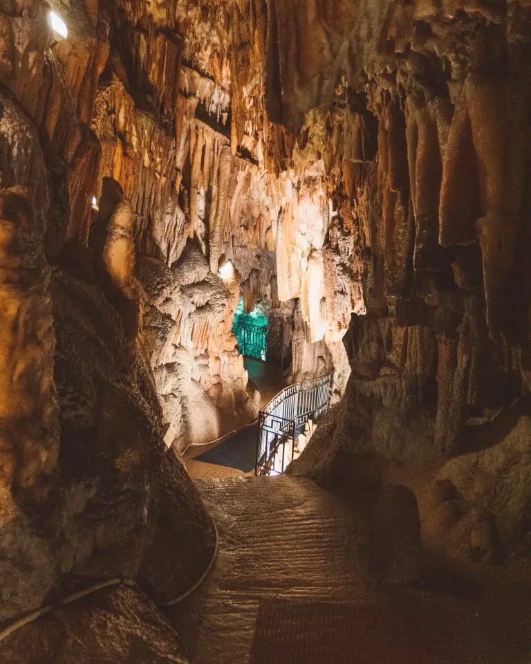 Drogarati Höhle