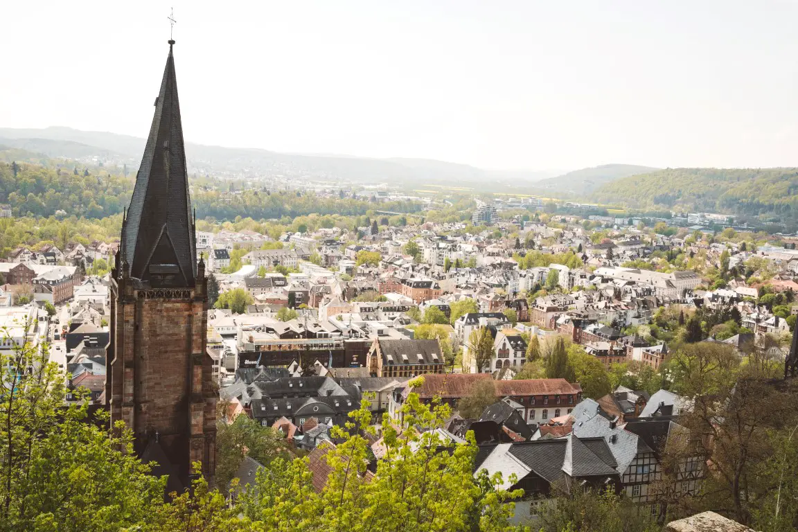 Marburg Sehenswürdigkeiten 12 Tipps für märchenhafte Stadt an der Lahn