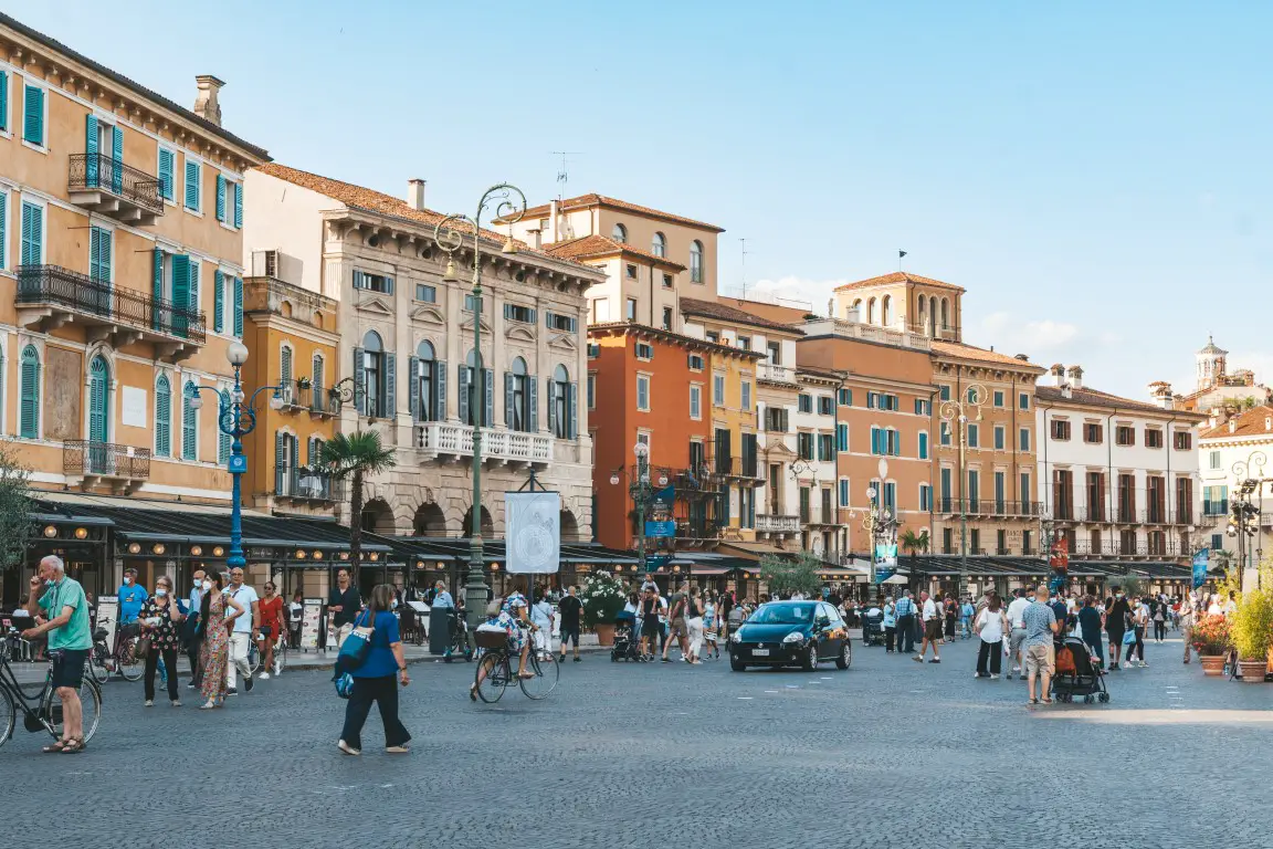 Piazza Bra Verona