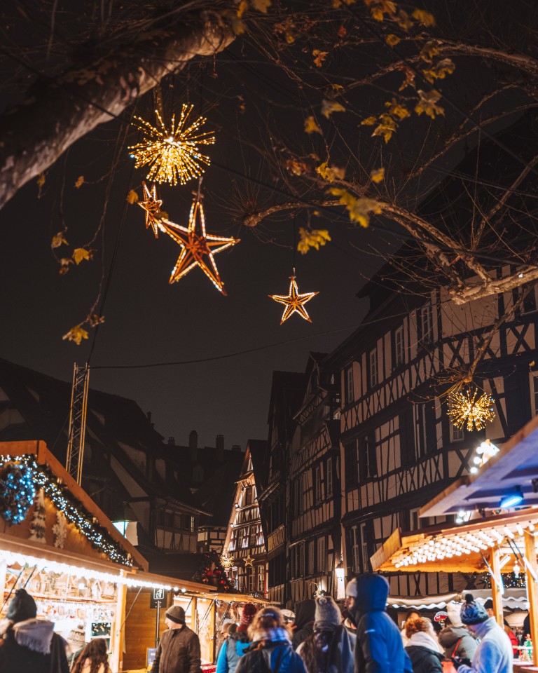 Weihnachtsmarkt Petite France Place Benjamin Six