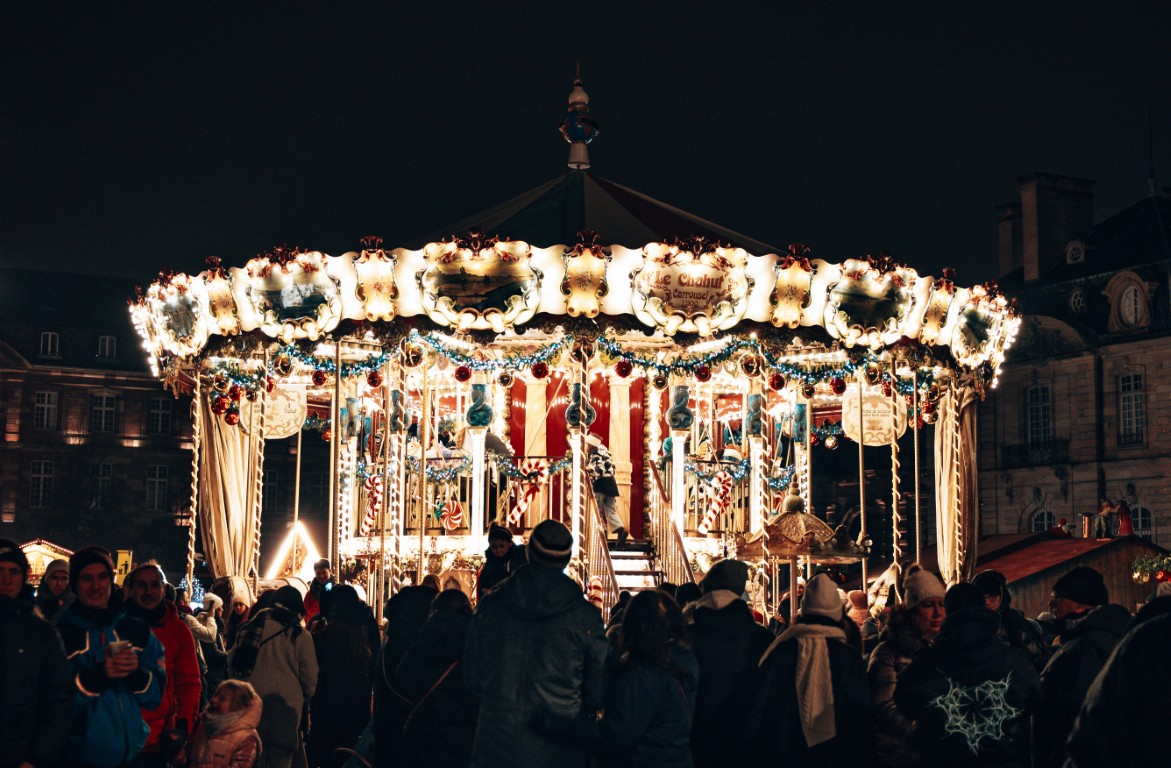 Weihnachtsmarkt Karussell Straßburg