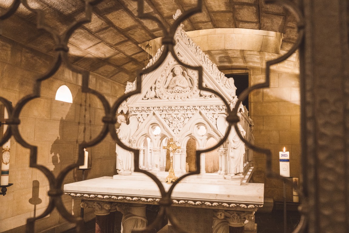 Echternach Sankt Willibrordus Grab